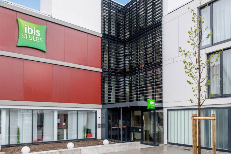 WLH Unternehmenberatung, IBIS Ettlingen